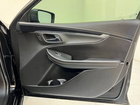 Used 2019 Chevrolet Impala LT image 33
