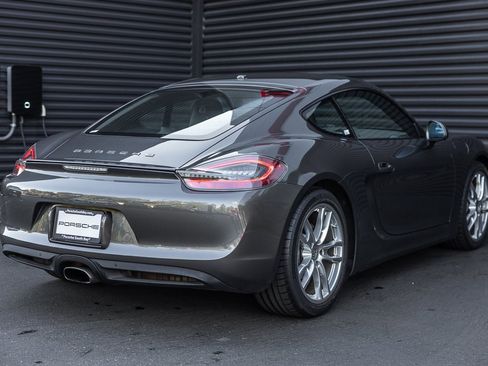 Certified 2016 Porsche Cayman image 10