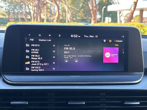 Used 2022 Kia Telluride S image 22