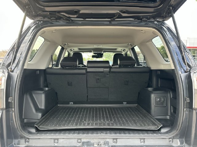 Used 2024 Toyota 4Runner TRD Off-Road Premium w/ Moonroof Package AWD/4WD image 30