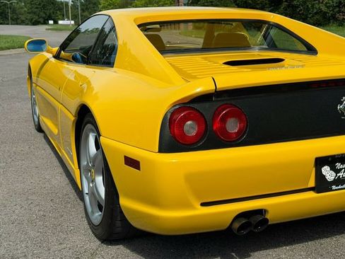 Used 1995 Ferrari F355 Berlinetta RWD image 9