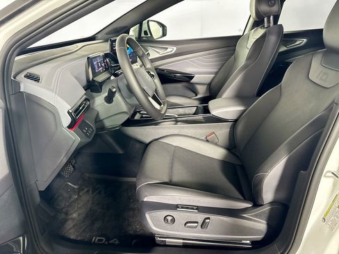 Used 2023 Volkswagen ID.4 Pro S image 11