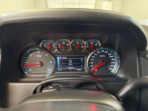 Used 2018 Chevrolet Tahoe LT w/ LT Signature Package image 34