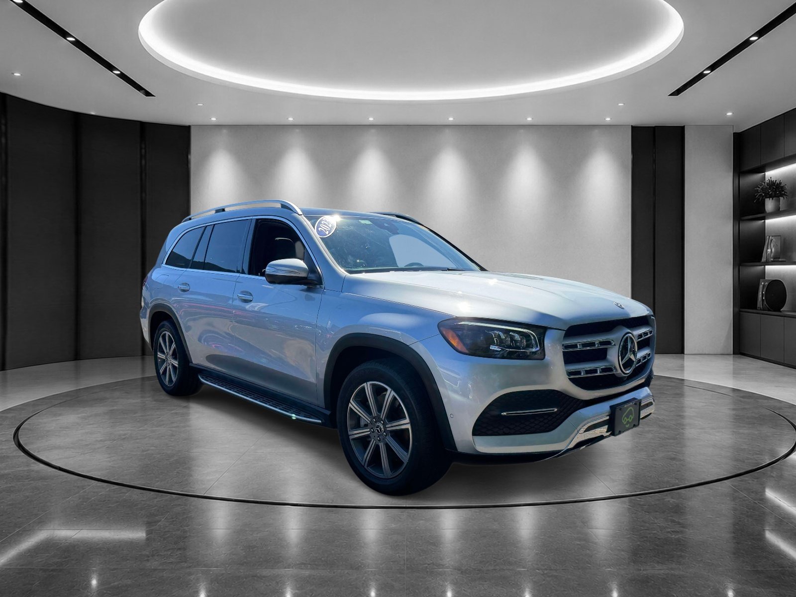 Used 2023 Mercedes-Benz GLS 450 4MATIC image 2
