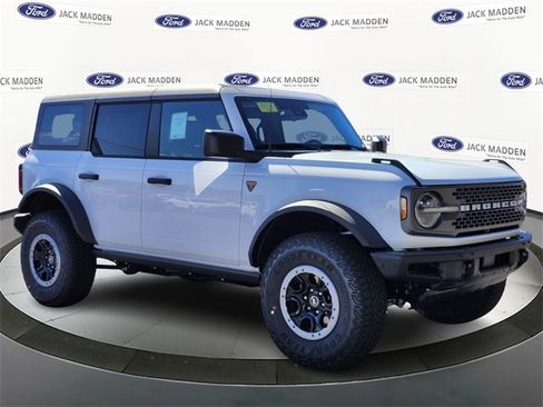New 2025 Ford Bronco Badlands w/ Sasquatch Package image 7