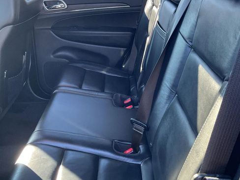 Used 2018 Jeep Grand Cherokee Limited image 55