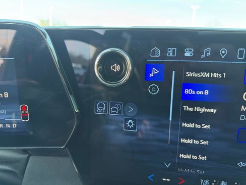 Certified 2025 Chevrolet Blazer EV SS image 31