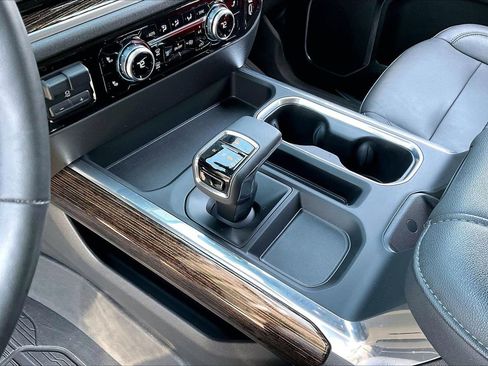 Used 2024 GMC Sierra 1500 Elevation w/ Elevation Premium Package image 33