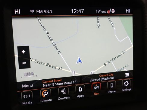 Used 2022 Jeep Wrangler Unlimited Sahara w/ LED Lighting Group image 8