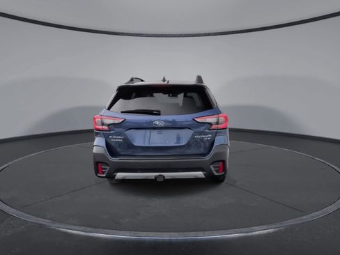 Used 2021 Subaru Outback Limited XT image 7