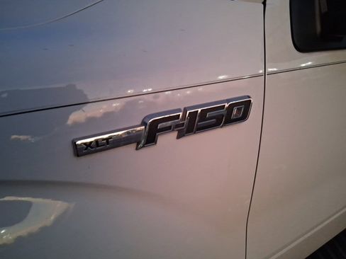 Used 2012 Ford F150 XLT w/ XLT Chrome Pkg image 12