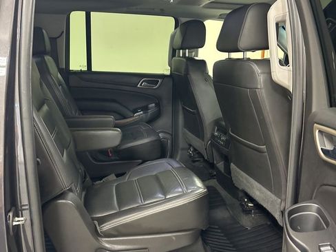 Used 2018 GMC Yukon XL Denali w/ Open Road Package image 31