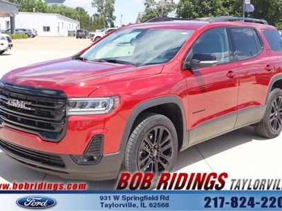 Used 2023 GMC Acadia SLT w/ Elevation Edition