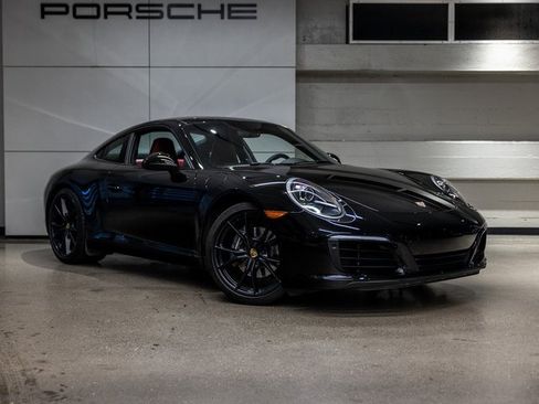 Used 2018 Porsche 911 Carrera image 12