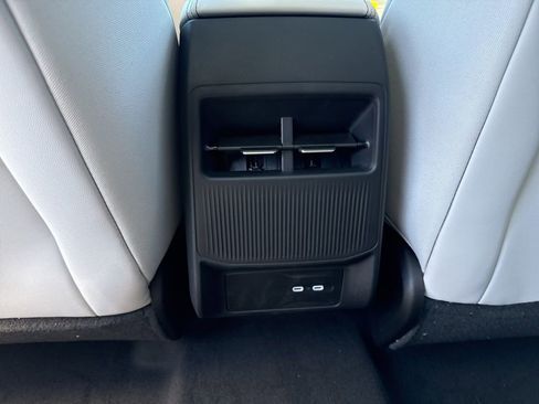 New 2026 Jeep Cherokee Limited image 23