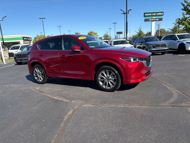 Used 2025 MAZDA CX-5 AWD 2.5 S w/ Premium Plus Pkg image 3