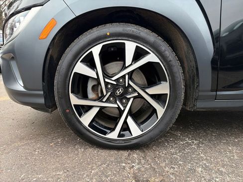 Used 2023 Hyundai Kona Limited image 23