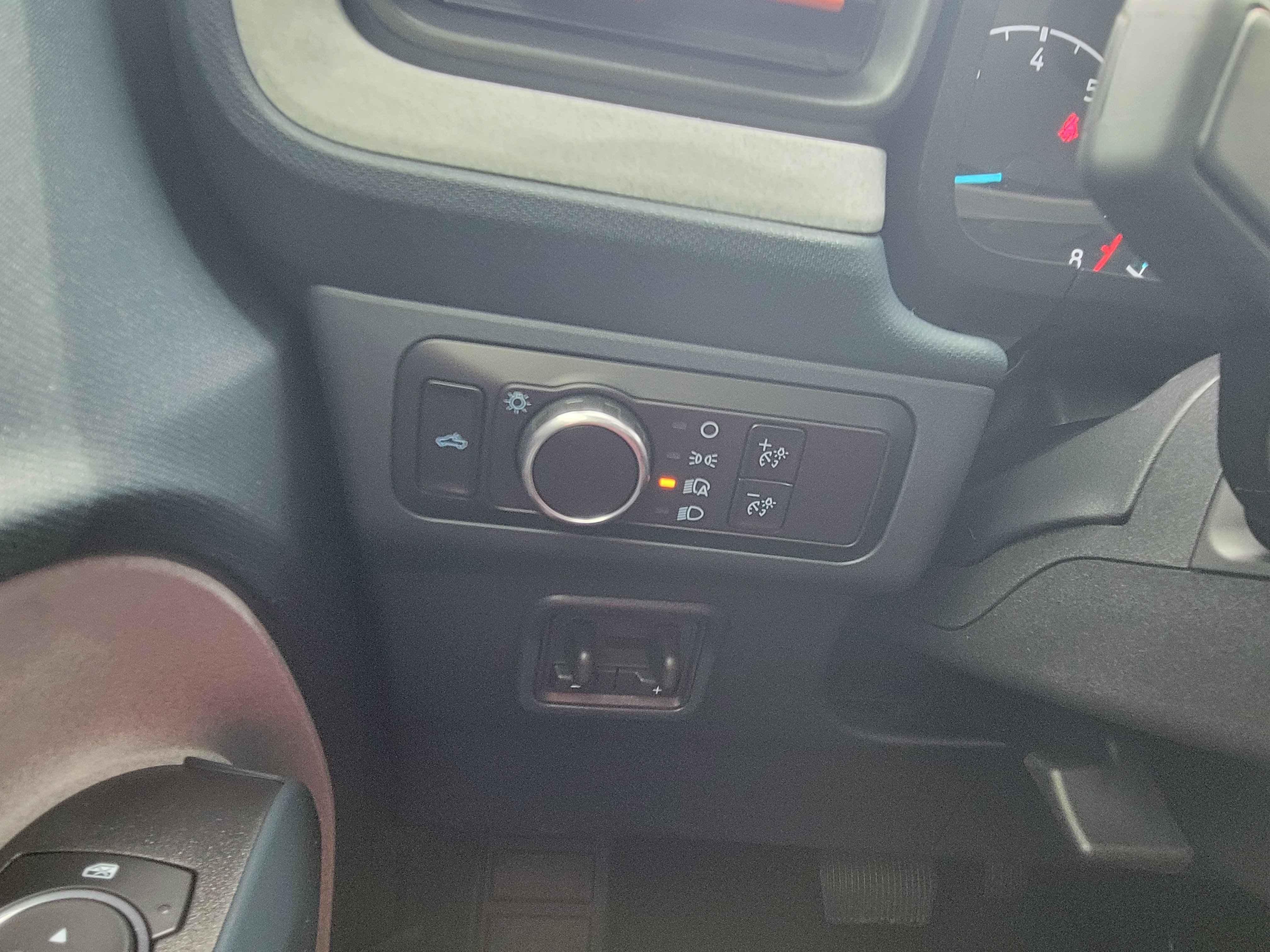 Used 2024 Ford Maverick XLT w/ XLT Luxury Package AWD/4WD image 18