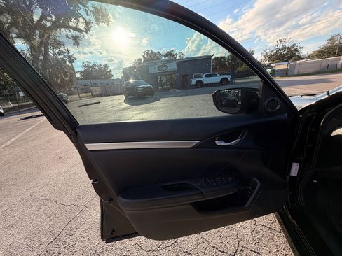 Used 2021 Honda Civic Sport image 16