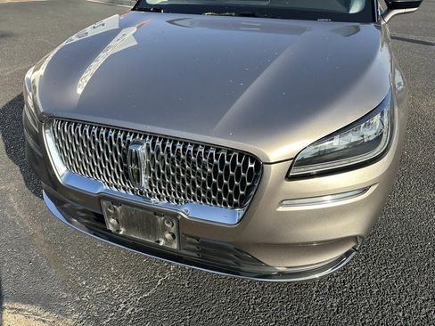 Used 2020 Lincoln Corsair Standard w/ Equipment Group 101A image 10