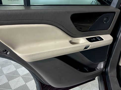 Used 2023 Lincoln Aviator Reserve w/ Equipment Group 201A image 27