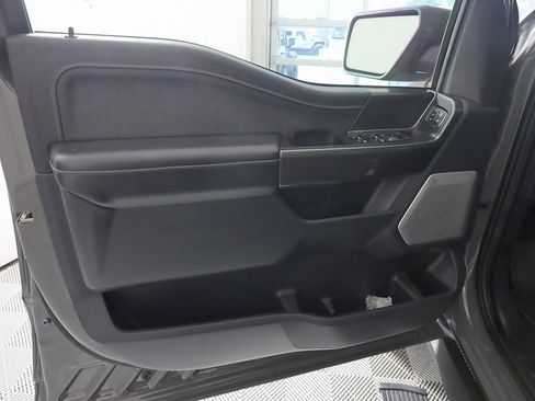 Used 2021 Ford F150 Lariat w/ Equipment Group 502A High image 16