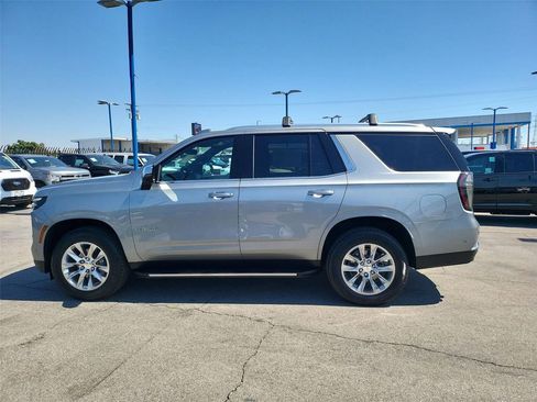 Certified 2025 Chevrolet Tahoe Premier RWD image 33