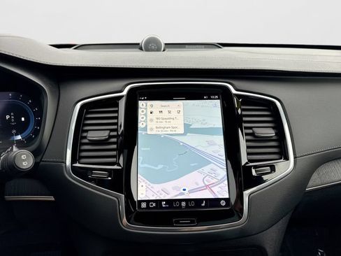 Certified 2023 Volvo XC90 B6 Ultimate w/ Protection Package AWD/4WD image 23
