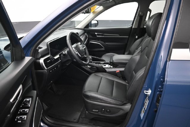 Used 2024 Kia Telluride S w/ S Sunroof Package AWD/4WD image 9