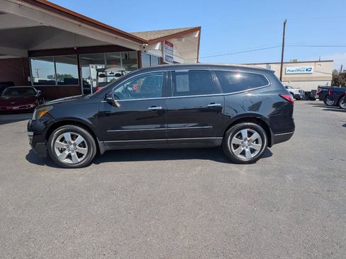 Used 2015 Chevrolet Traverse LTZ AWD/4WD image 4