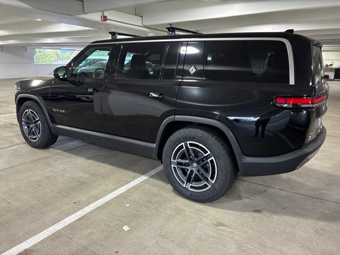 Used 2025 Rivian R1S Adventure AWD/4WD image 6