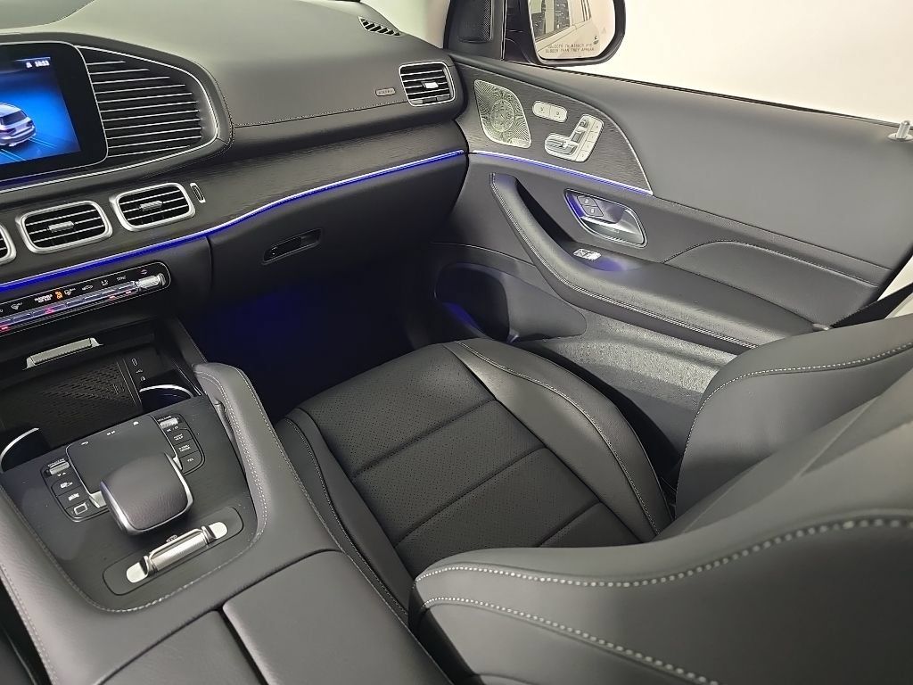 Used 2026 Mercedes-Benz GLS 450 4MATIC image 26