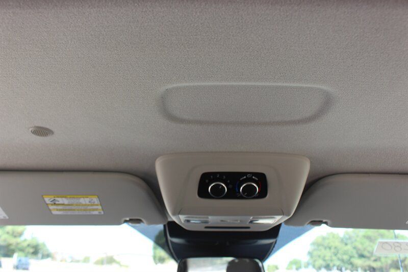 Used 2026 Ford Transit 350 XLT RWD image 22