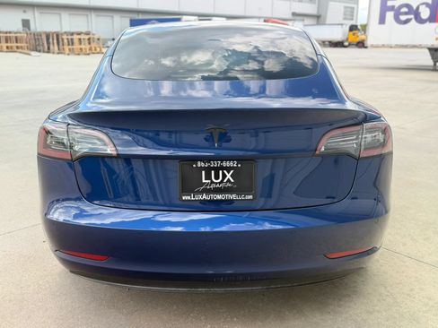Used 2021 Tesla Model 3 Standard Range Plus RWD image 9