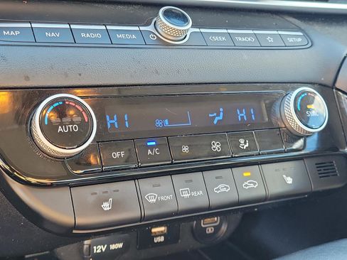 Certified 2023 Hyundai Elantra SEL w/ Convenience Package image 21