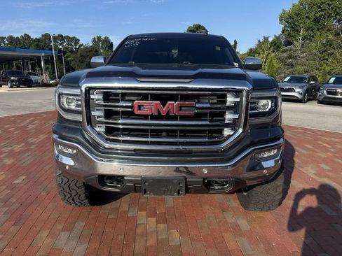 Used 2018 GMC Sierra 1500 SLT AWD/4WD image 25