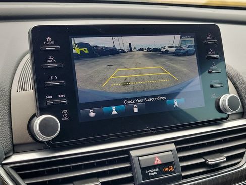 Used 2022 Honda Accord Touring image 23
