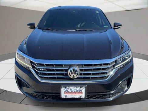Used 2021 Volkswagen Passat 2.0T R-Line image 9