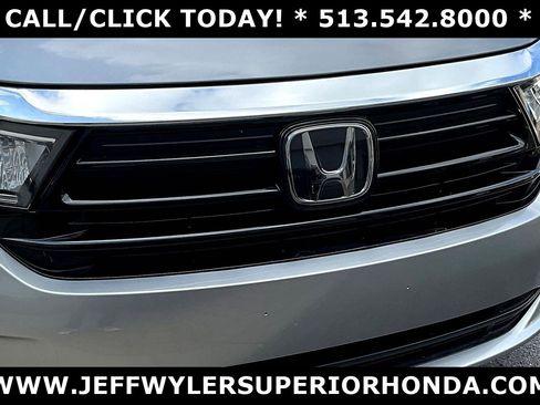 Used 2023 Honda Odyssey Touring image 33