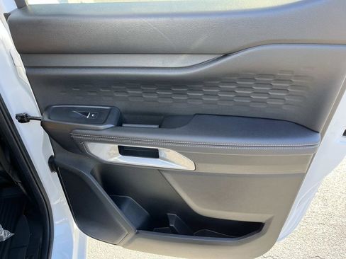 Used 2025 Ford Ranger XLT w/ FX4 Off-Road Package image 18