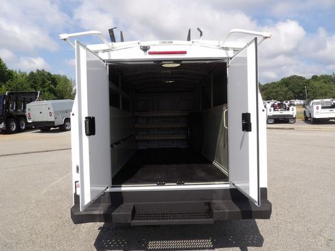 Used 2020 GMC Savana 3500 w/ Power Convenience Package RWD image 42