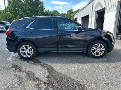 Used 2020 Chevrolet Equinox LT FWD image 6