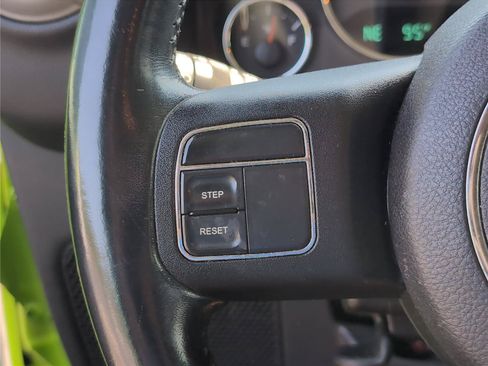 Used 2013 Jeep Wrangler Unlimited Sport AWD/4WD image 30