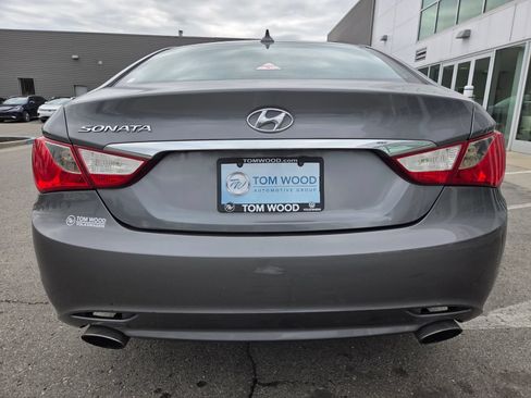 Used 2013 Hyundai Sonata SE FWD image 12
