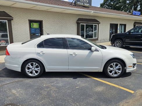 Used 2012 Ford Fusion SE FWD image 3
