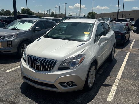 Used 2015 Buick Encore Convenience FWD image 1