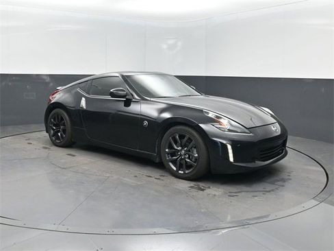 Used 2020 Nissan 370Z Touring w/ Aerodynamics Package image 26