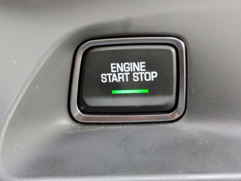 Used 2022 Chevrolet Camaro LT w/ Technology Package image 20