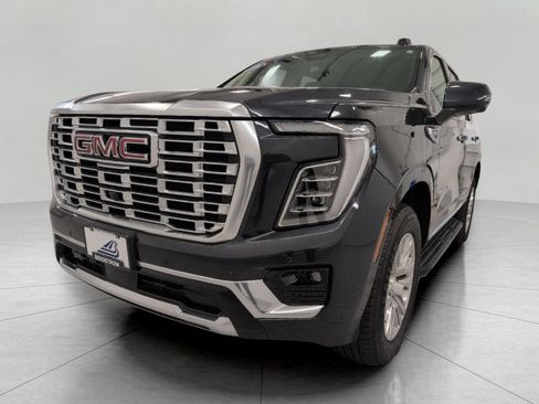Certified 2025 GMC Yukon Denali AWD/4WD image 12
