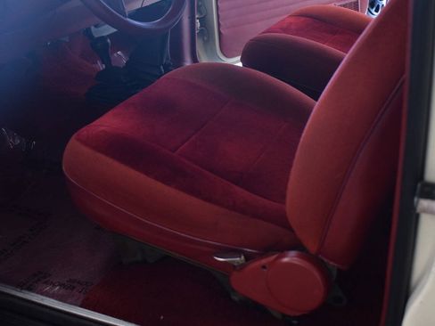 Used 1988 Ford Bronco II 2WD image 32